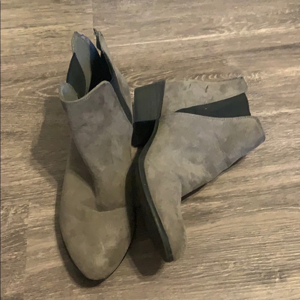 Esprit Gray Suede Ankle Boots